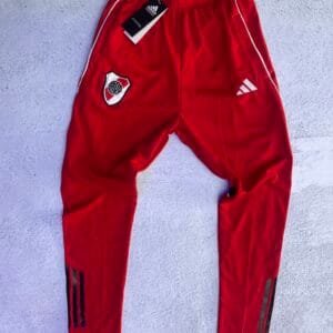 PANTALÓN ENTRENAMIENTO RIVER PLATE 2025/26 (ROJO)