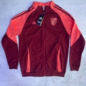 CAMPERA RIVER PLATE 2025 PREMIUM (BORDÓ)