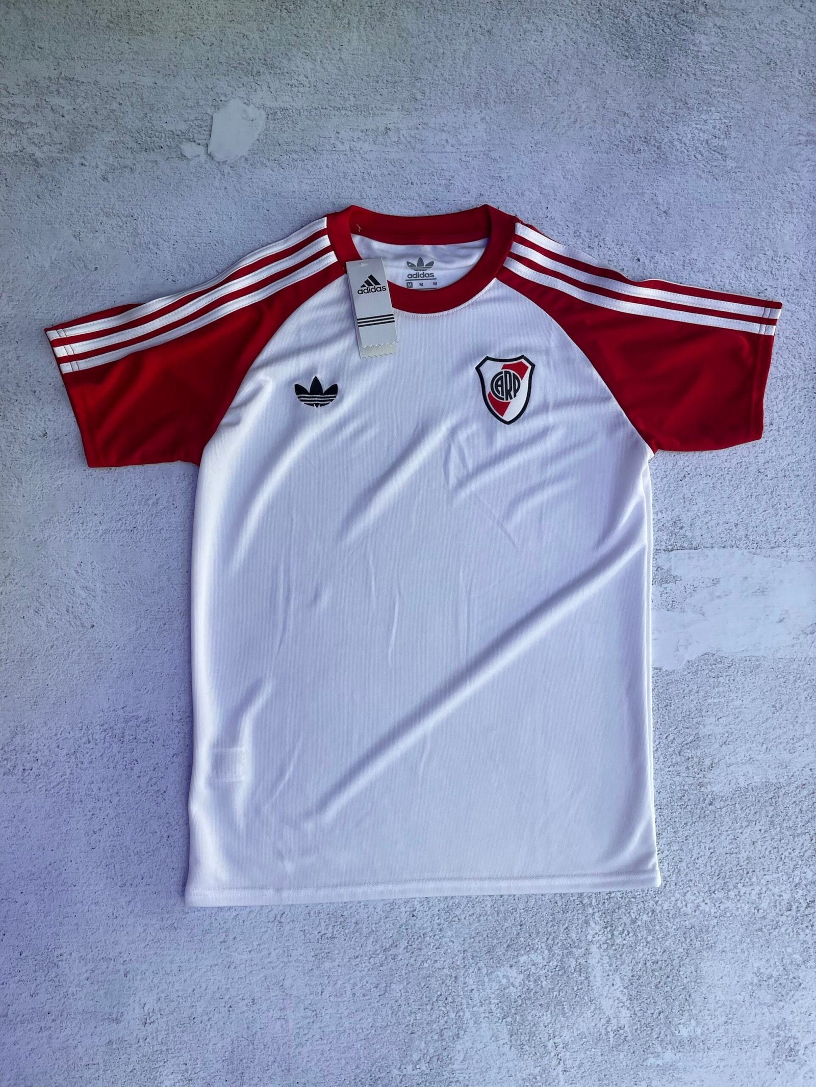 REMERA RIVER PLATE ORIGINALS 2026