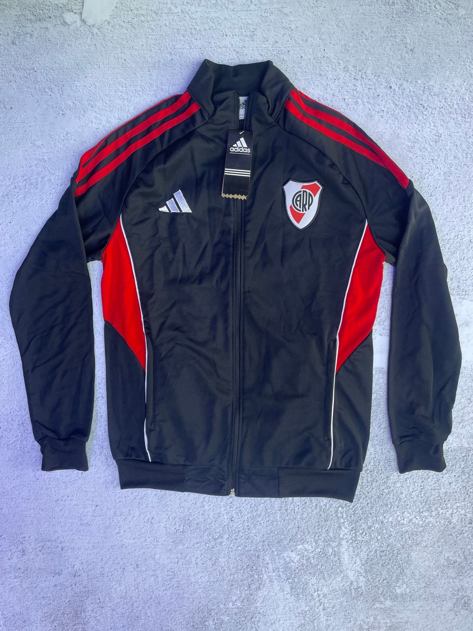 CAMPERA RIVER PLATE 2026 (NEGRO)