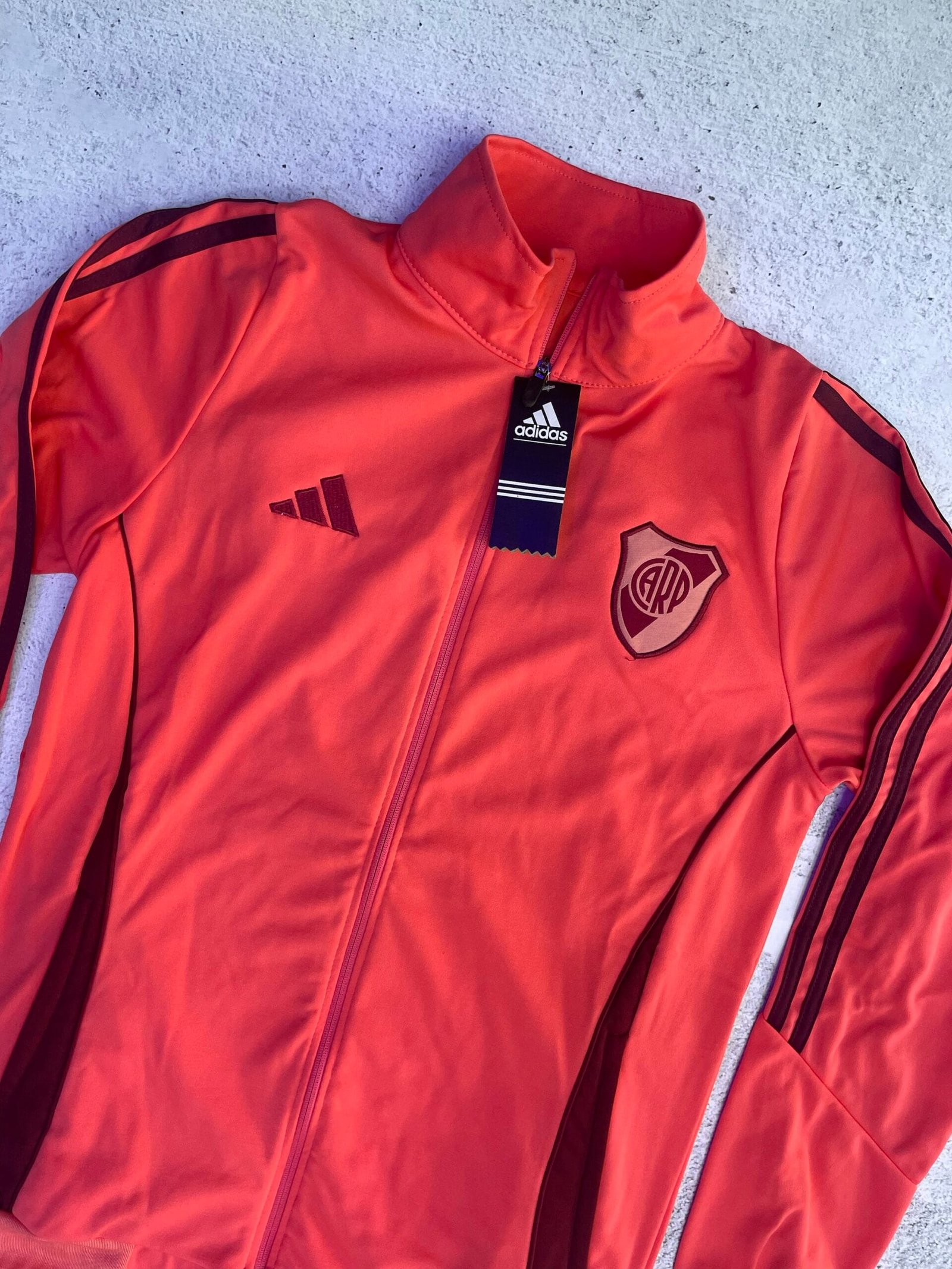 CAMPERA RIVER PLATE 2026 (SALMÓN) - Image 2
