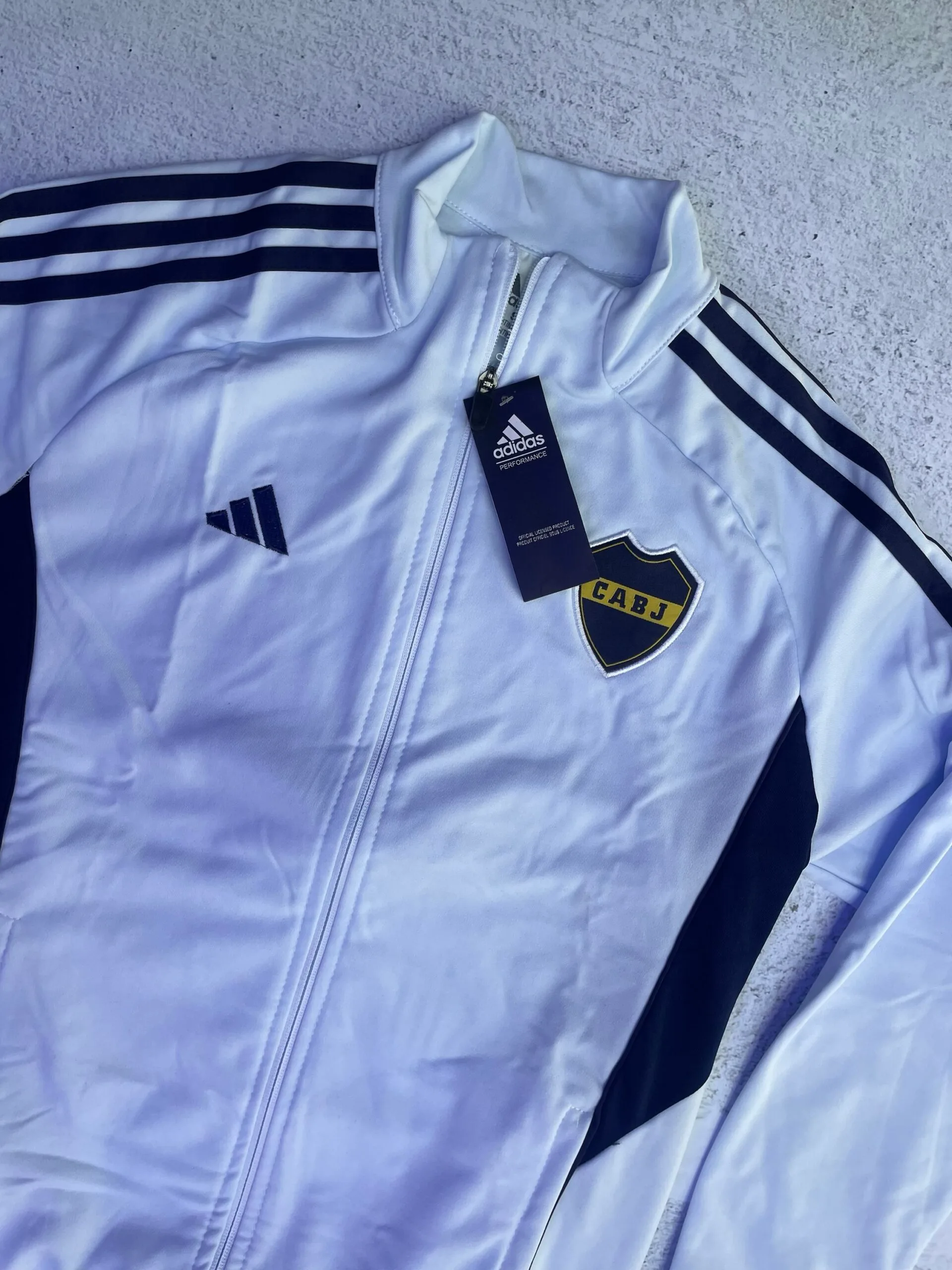 CAMPERA BOCA JUNIORS 2026 ( BLANCA) - Imagen 2